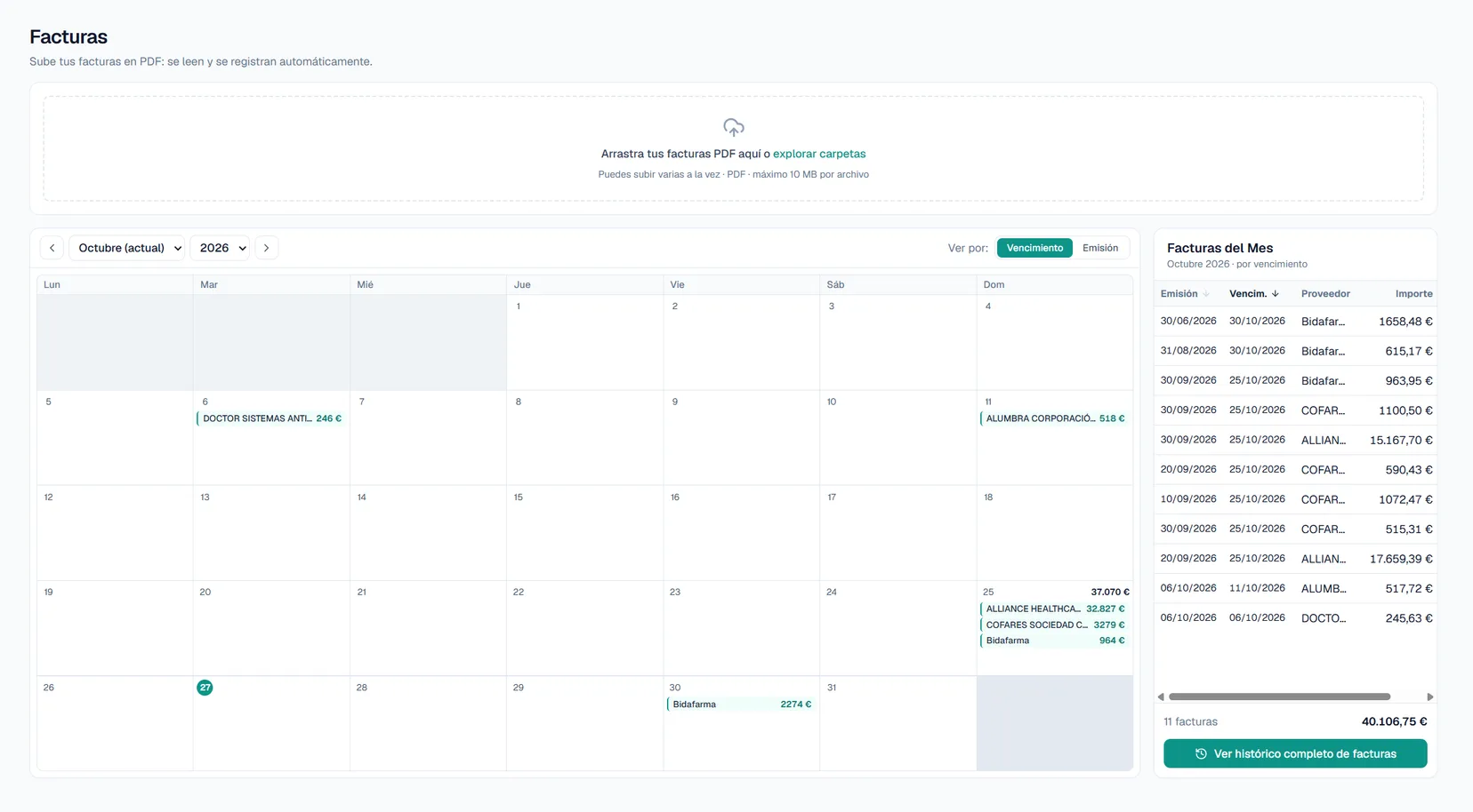 Calendario de vencimientos de facturas por días del mes, con la lista de facturas del mes al lado